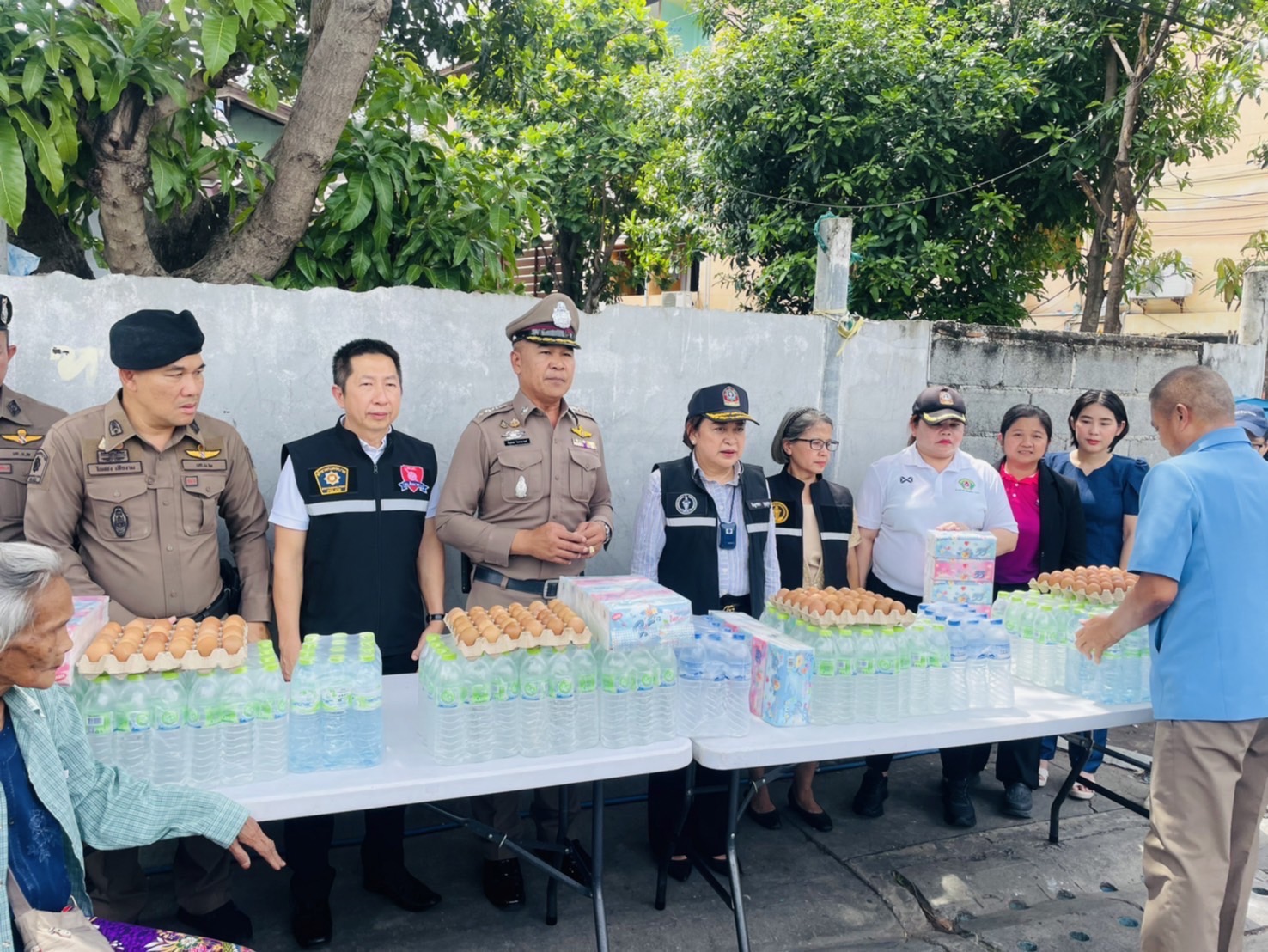 ภาพประกอบ 2